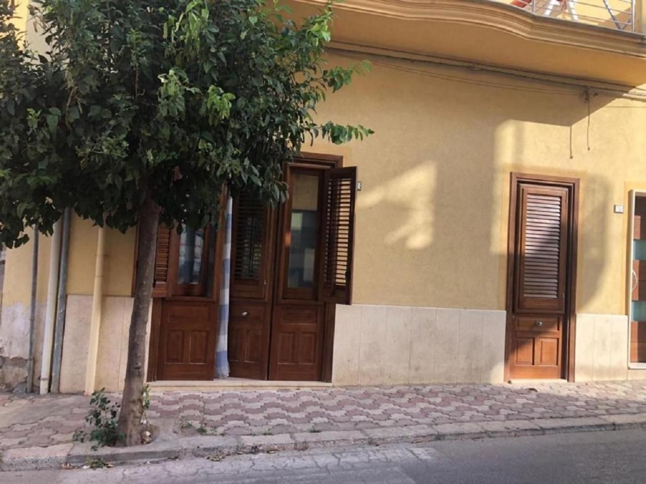 Апартаменты Casa Nonna Maria Траппето Экстерьер фото